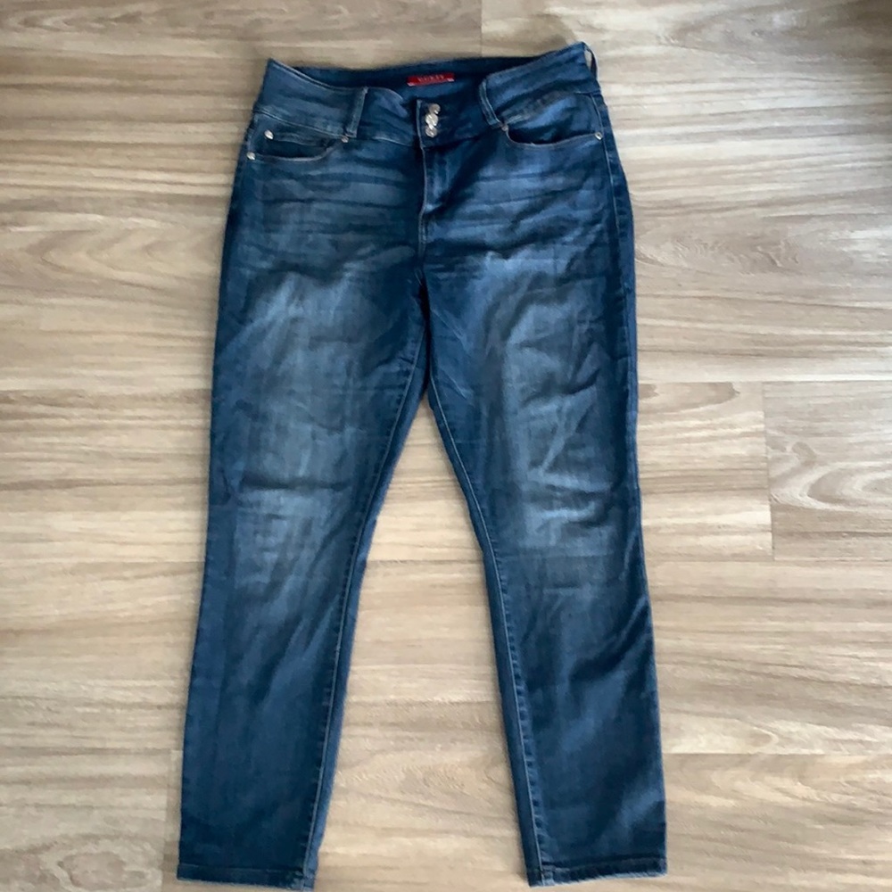 Guess Jeans